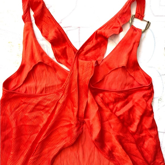 Studio F Orange Deep V-Neck Top with Cross Lines Detai in Back. - Picture 7 of 8